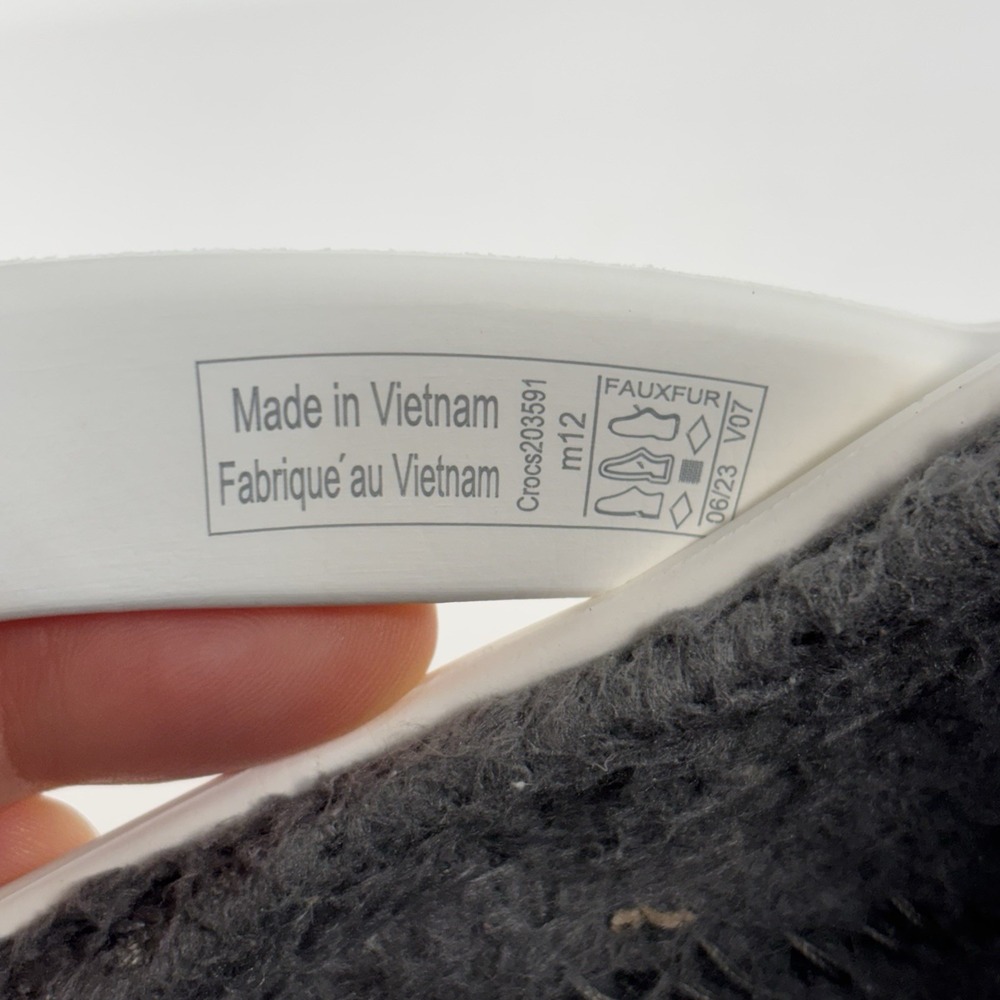 White Crocs Dual Comfort Gray Fleece Lined Clogs Shoe - Size Men's 12 - Picture 5 of 5
